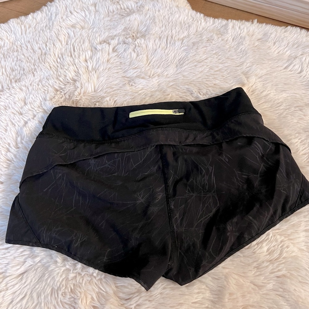 MPG running shorts